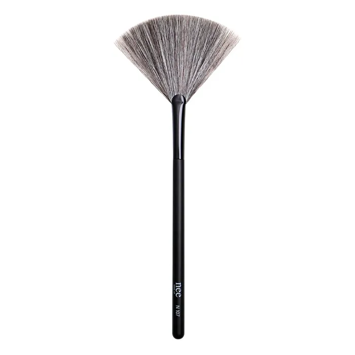 Nee Brush N. 107 Fan